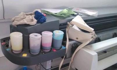 陜西閑置印刷設(shè)備處理_公司設(shè)備升級(jí)處置六色高精度寫真機(jī)_陜西閑置資產(chǎn)處理_Feijiu網(wǎng)(中國廢舊物資網(wǎng))